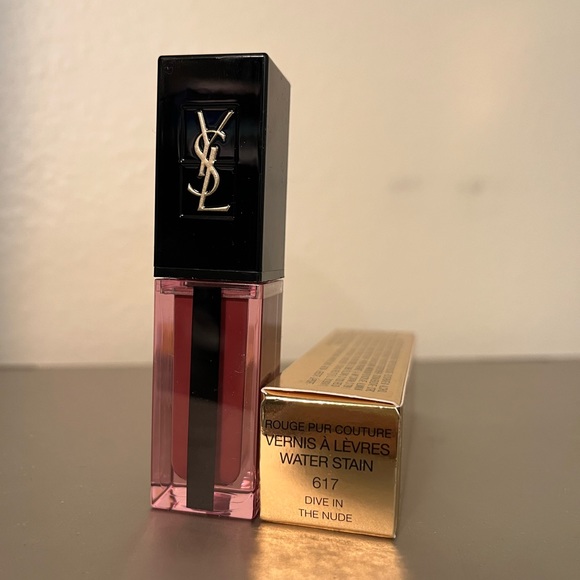 Yves Saint Laurent YSL Lip Stain 617 - Picture 4 of 5